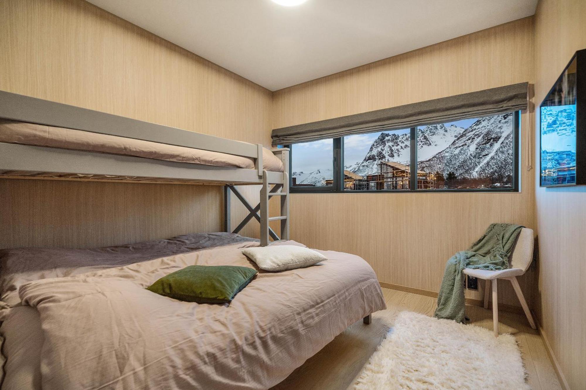 Nydelig Hytte I Unike Lofoten I Naerheten Av Henningsvaer! Lyngværet Dış mekan fotoğraf